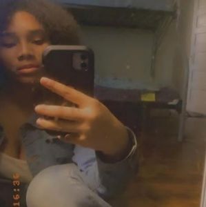 Meet your Posher, Jada